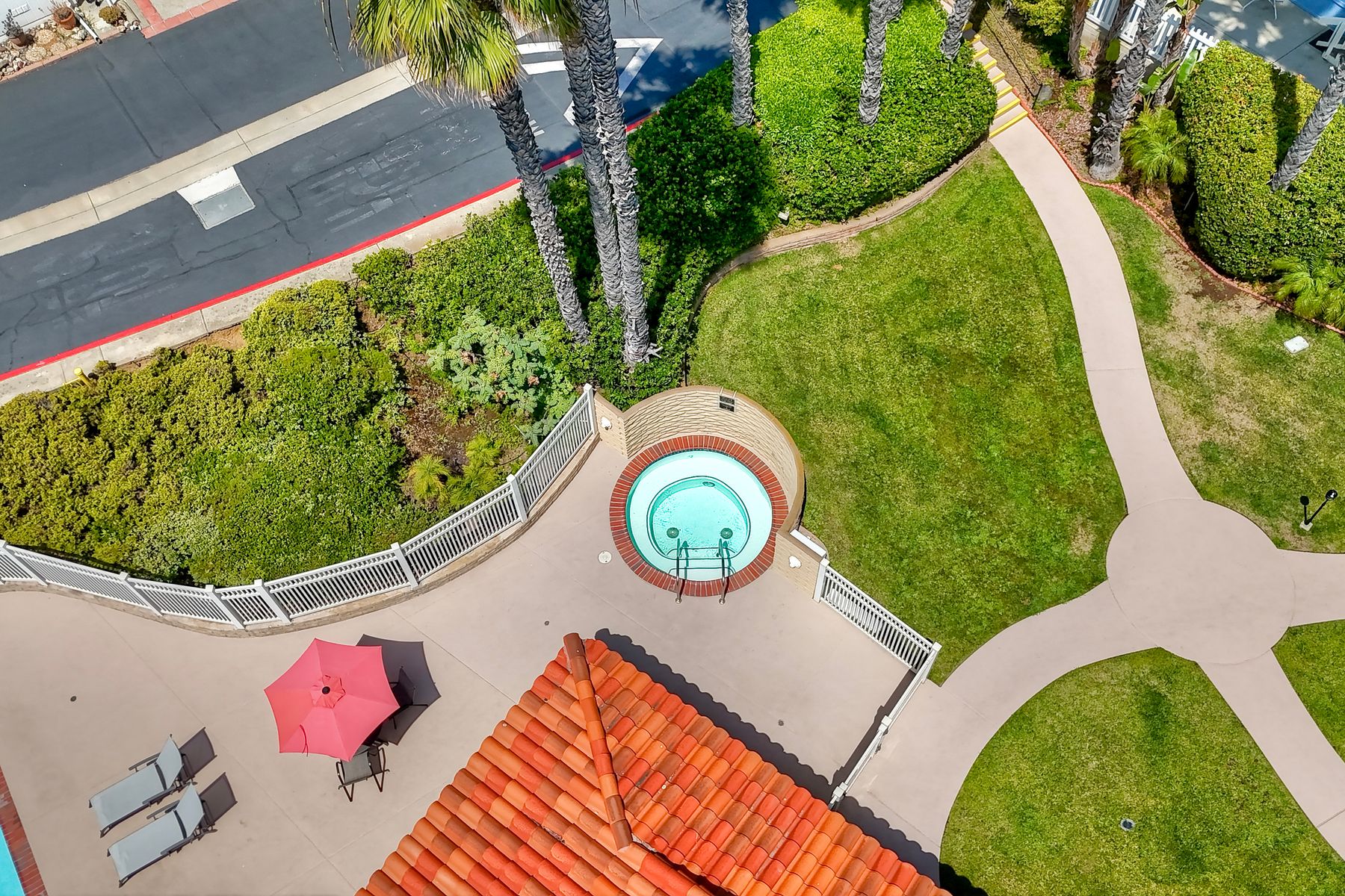 Solamar jacuzzi and spa