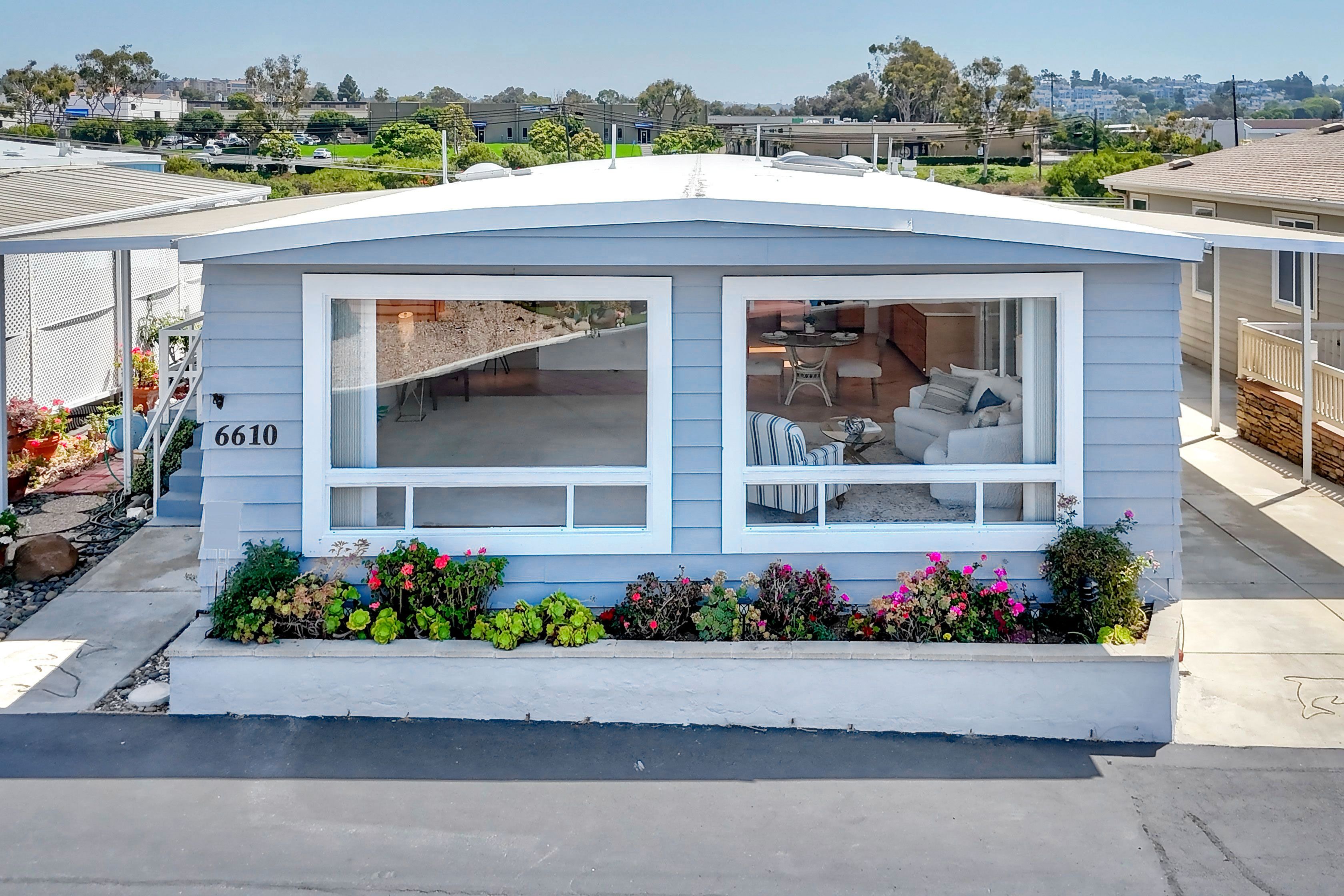 6610 Easy Street Carlsbad front exterior